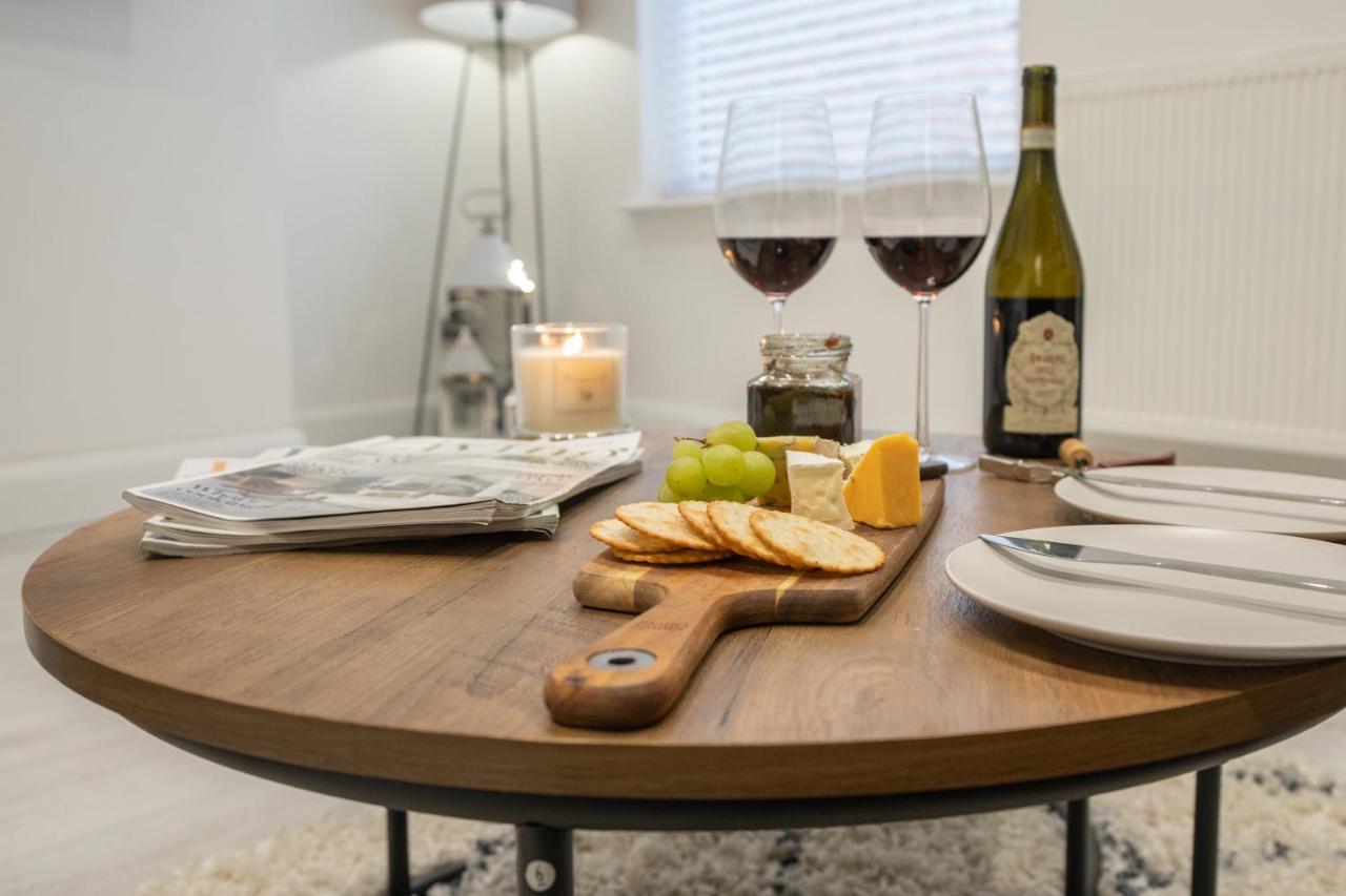 South View - 3 Bed Modern Chester House - Close To City Centre Exterior foto