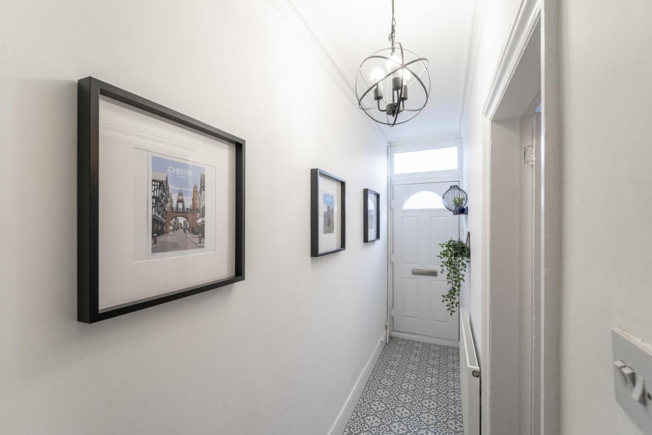 South View - 3 Bed Modern Chester House - Close To City Centre Exterior foto